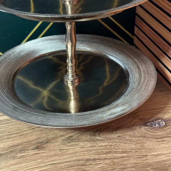 Elegant Rose Gold Deco Tiered Tray - Picture 5 of 10